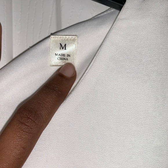 Flowy Short Dress - Picture 4 of 6